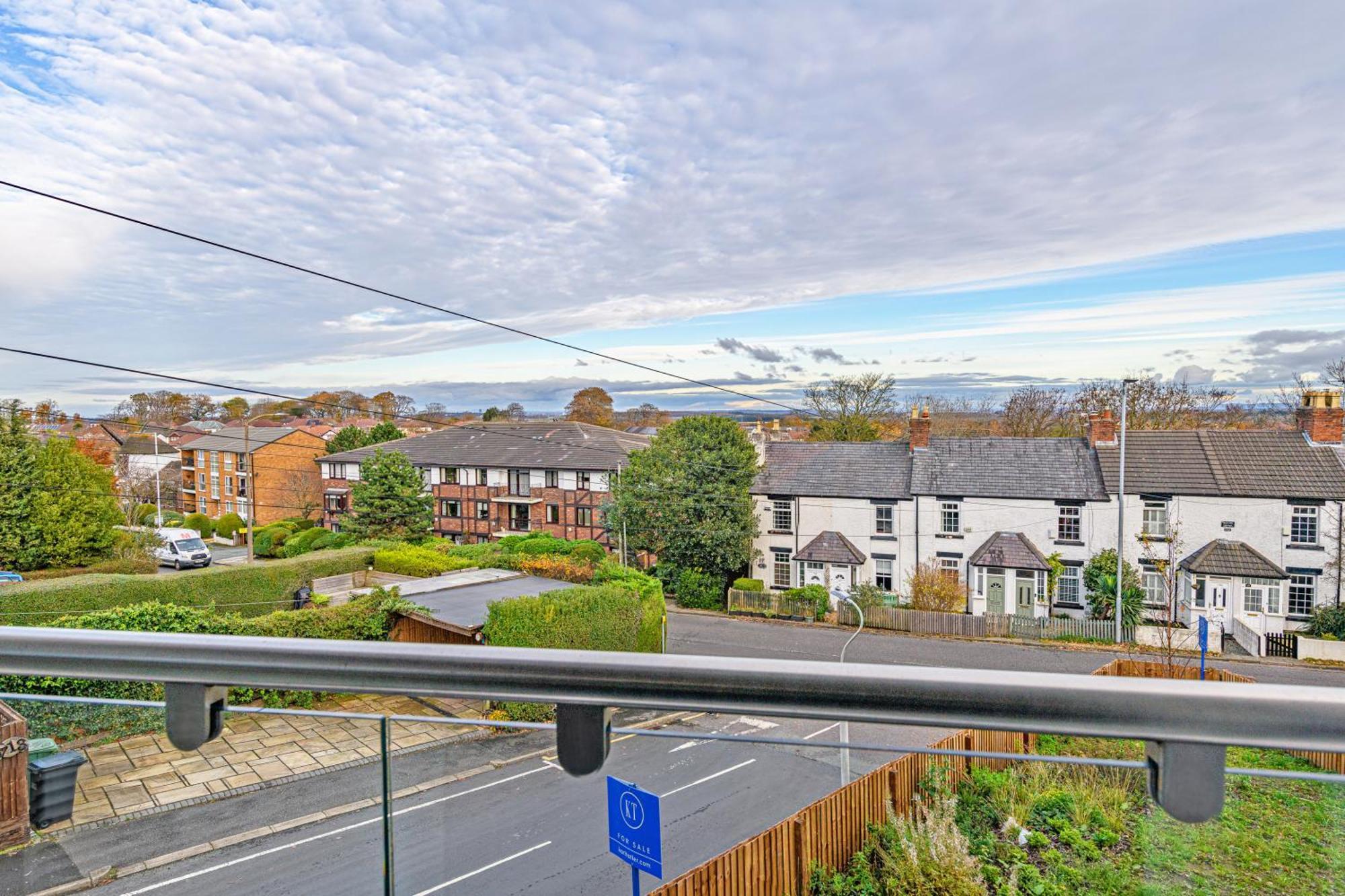 Gospel Heights Luxury Apartments With Parking Heswall Esterno foto